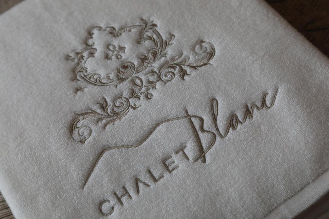 Chalet Blanc Cervinia Bed and Breakfast Breuil-Cervinia Exterior foto